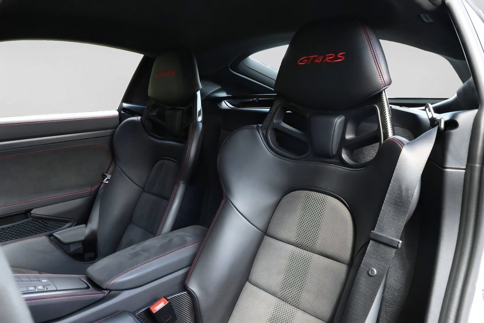 Used 2023 Porsche 718 Cayman GT4 RS RWD image 25