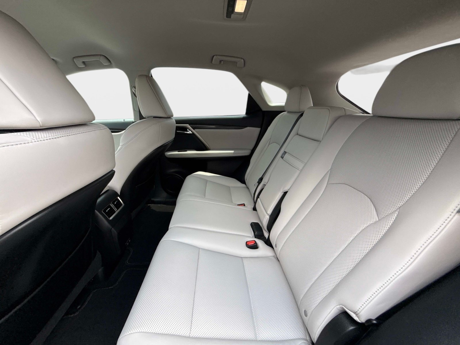 Used 2022 Lexus RX 350 FWD image 16