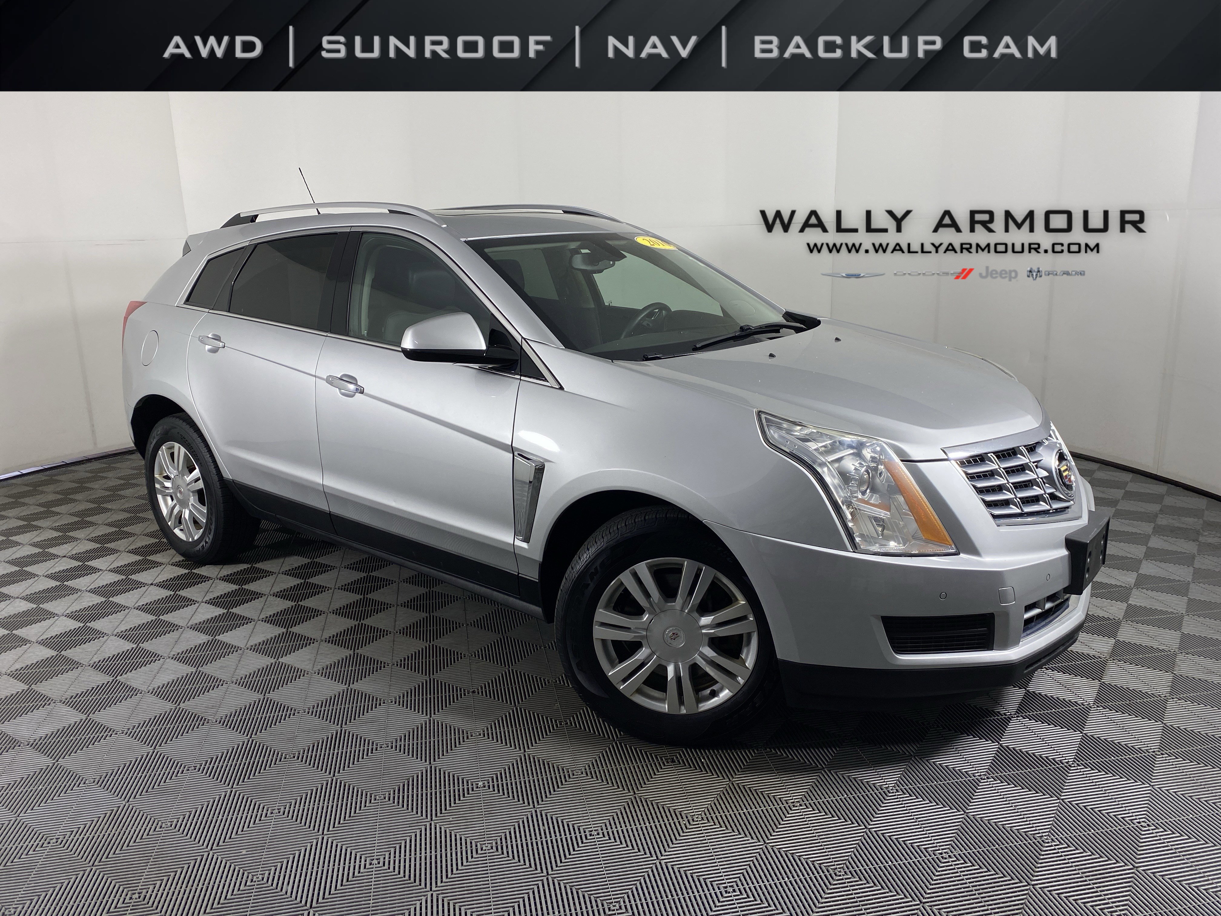 Used 2016 Cadillac SRX Luxury image 1