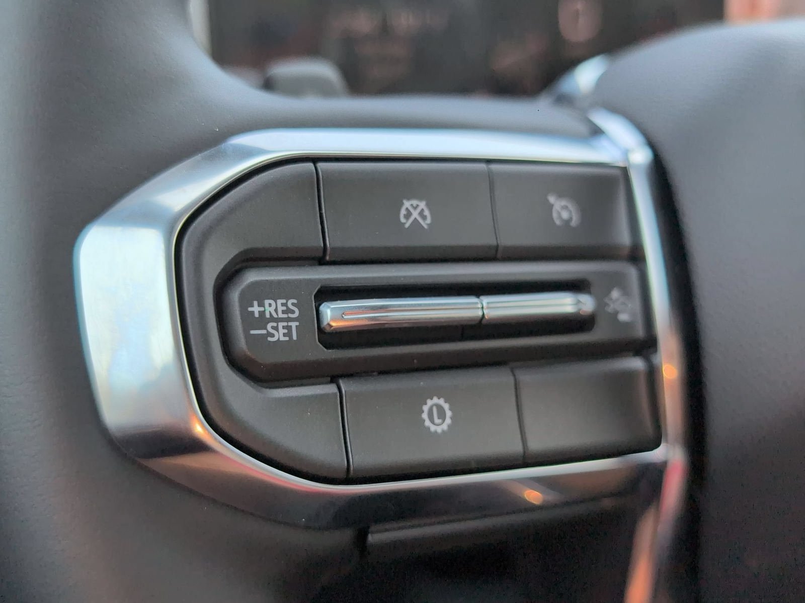 New 2027 GMC Terrain Elevation w/ Elevation Premium Package FWD image 13