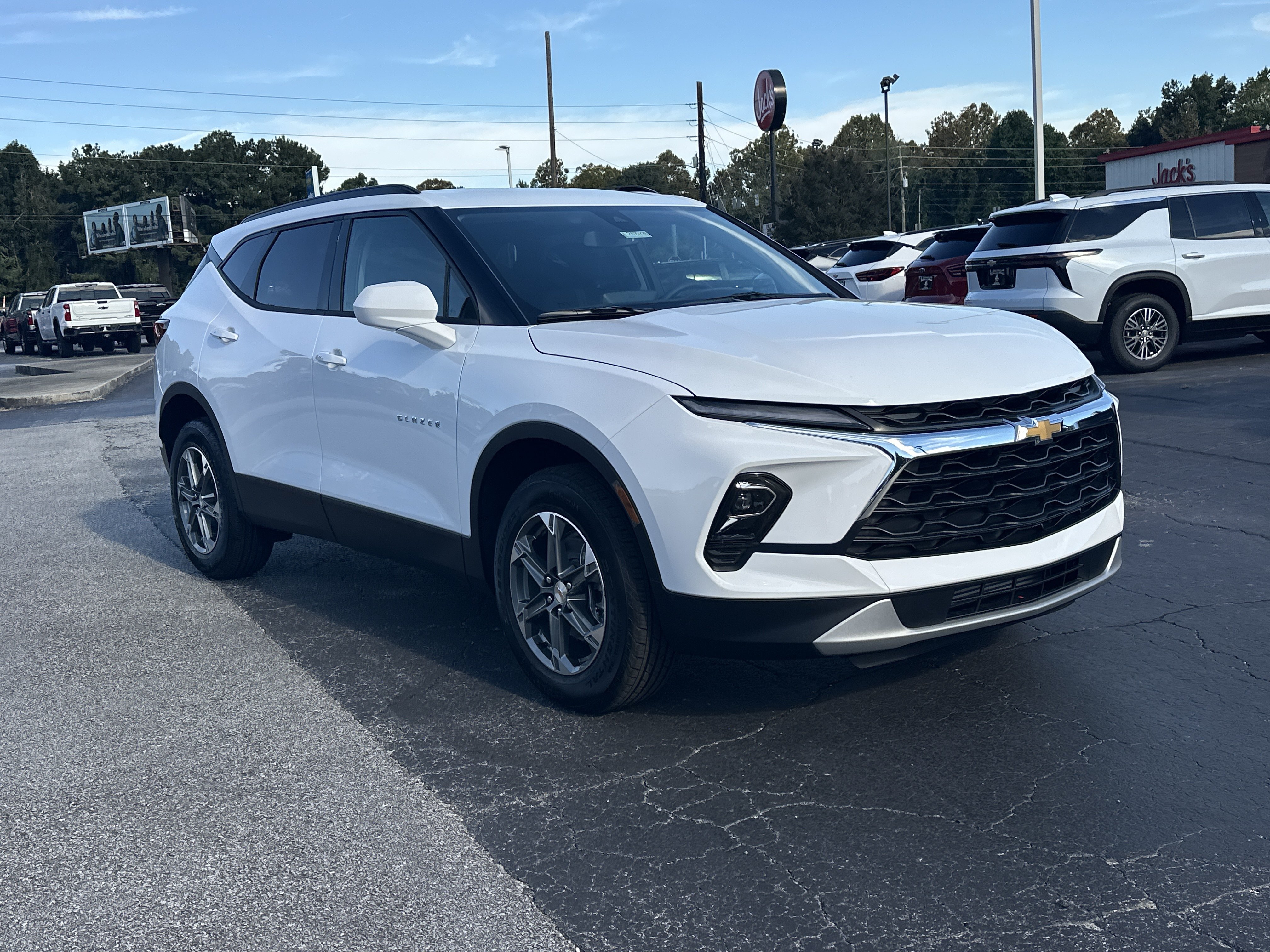 New 2026 Chevrolet Blazer LT w/ Convenience Package