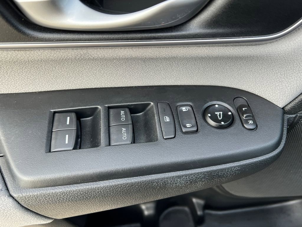 Used 2017 Honda CR-V EX image 13