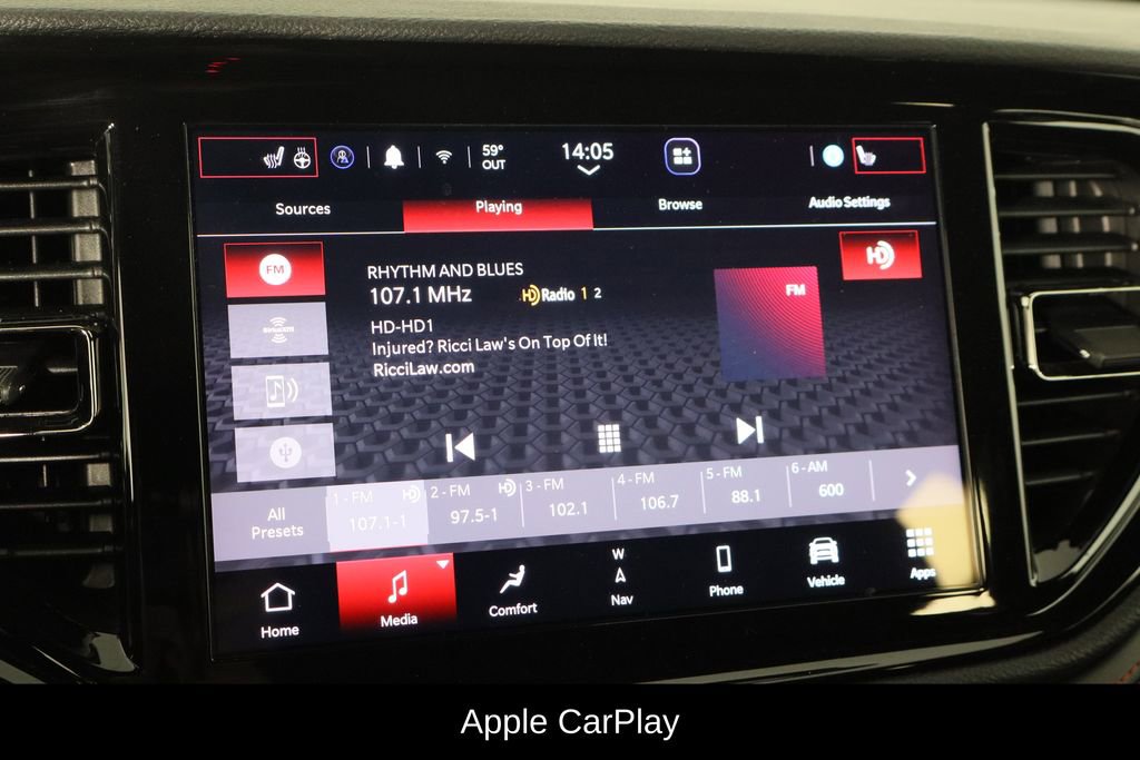 Used 2023 Dodge Durango GT image 29