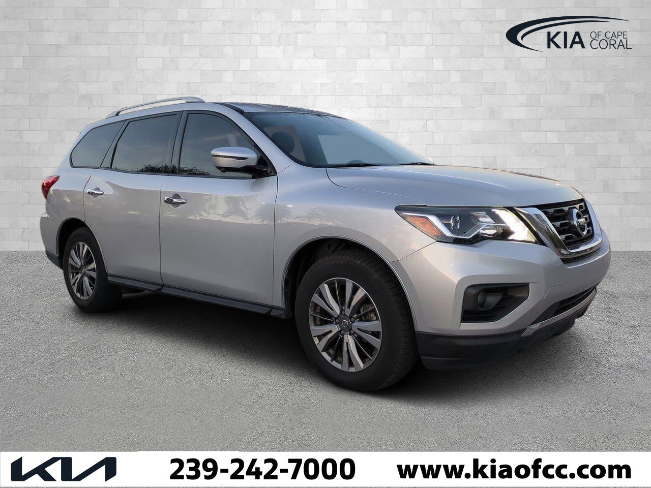 Used 2020 Nissan Pathfinder SL