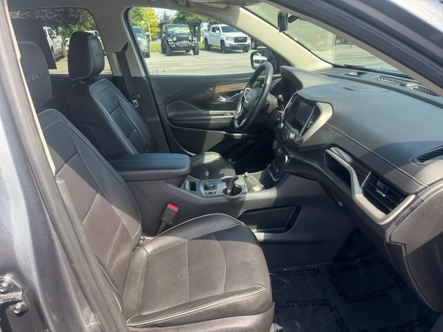 Used 2019 GMC Terrain Denali w/ Driver Alert Package II AWD/4WD image 17