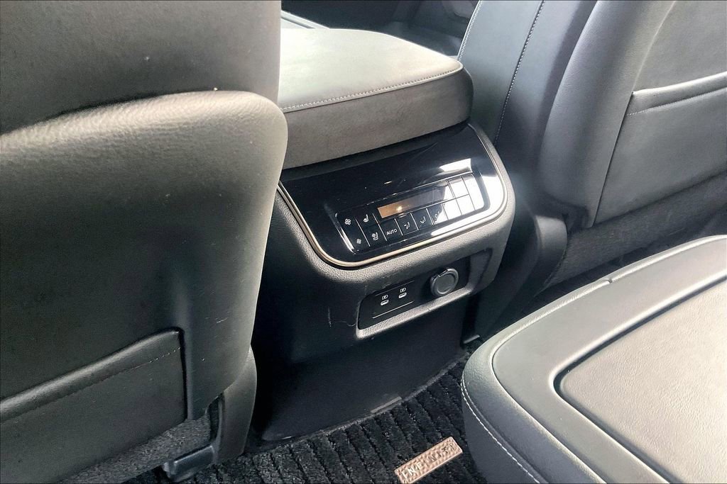 Used 2025 INFINITI QX80 Autograph w/ Autograph Exterior Package image 34