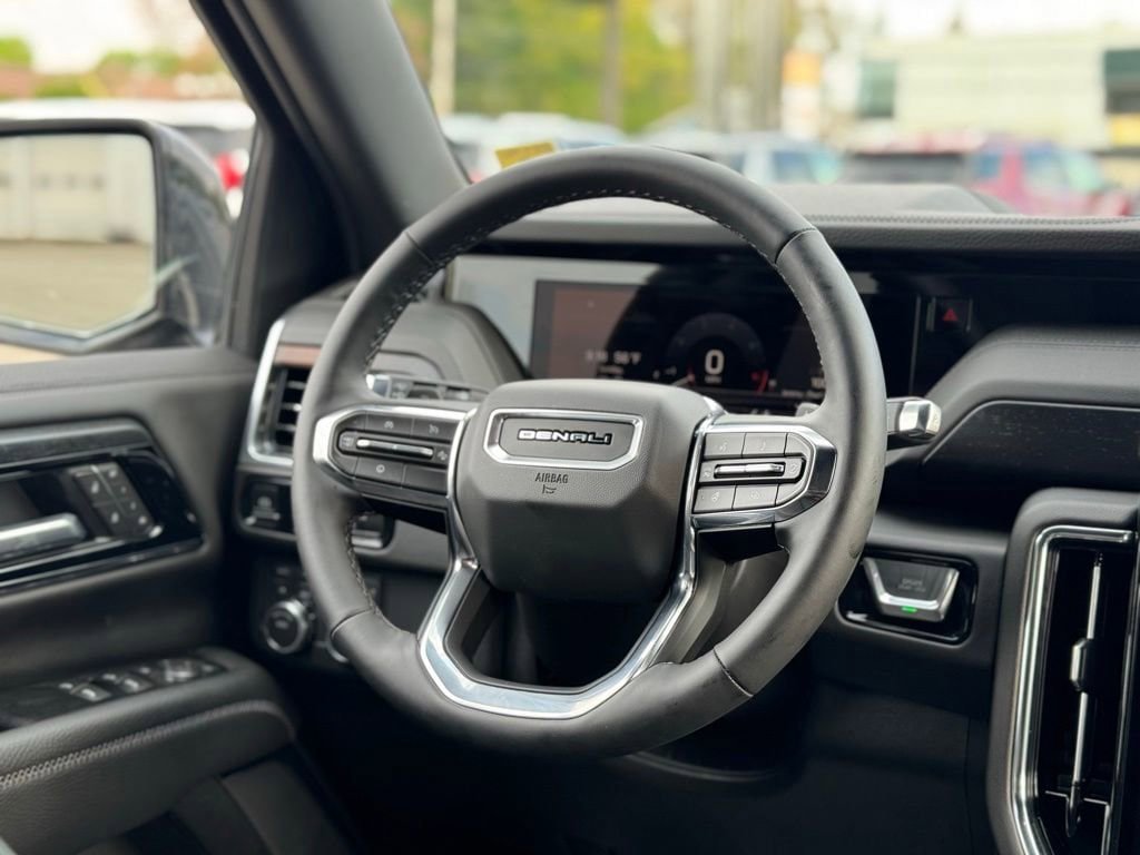 Certified 2026 GMC Yukon Denali AWD/4WD image 13