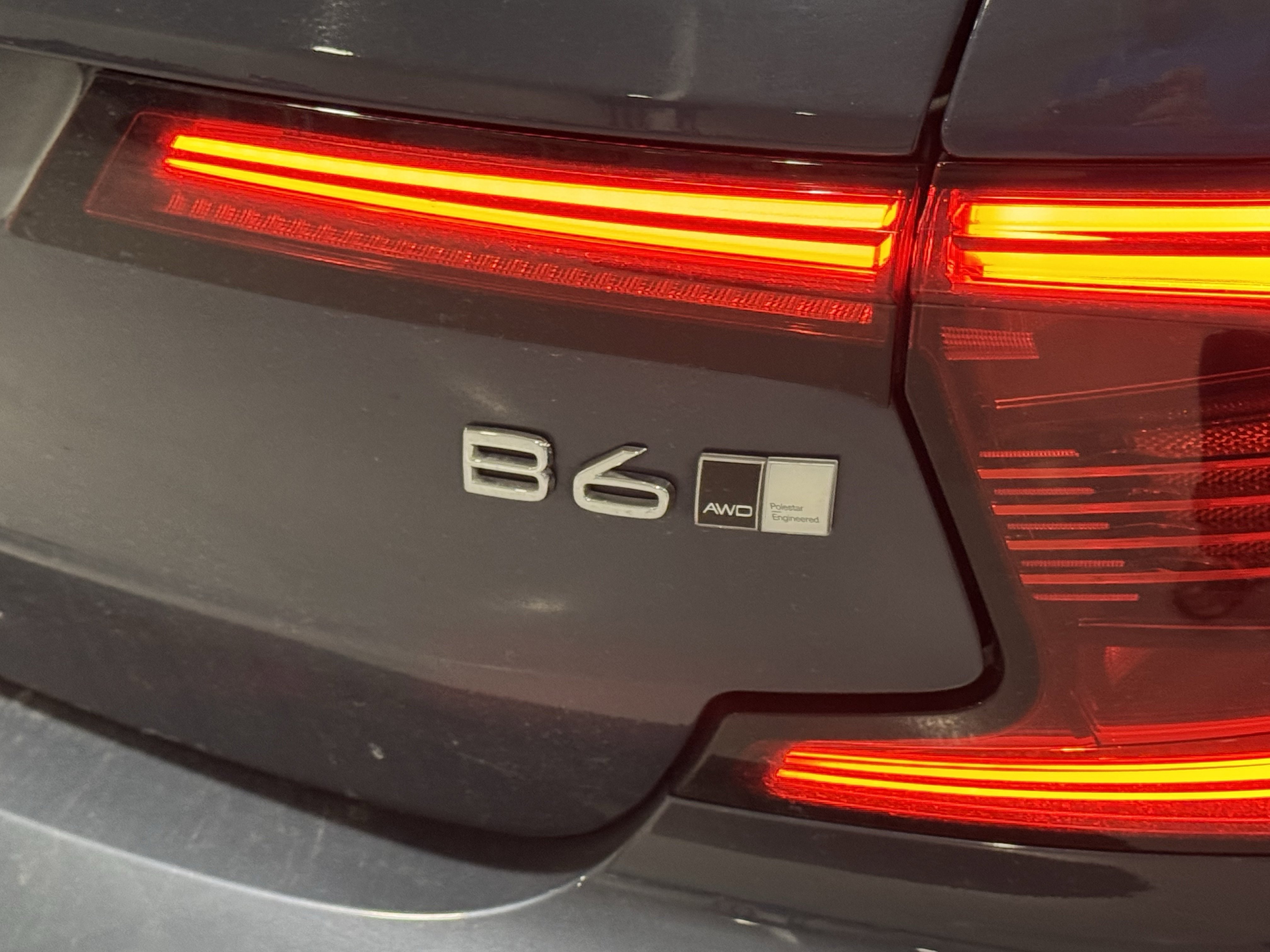 Used 2023 Volvo S90 B6 Ultimate w/ Protection Package Premier image 54