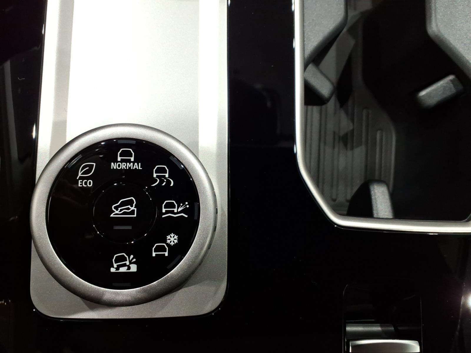 New 2026 Mitsubishi Outlander Trail Edition image 24