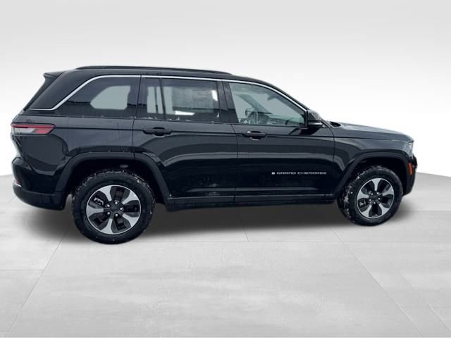 New 2025 Jeep Grand Cherokee Limited 4xe w/ Trailer Tow Package image 43