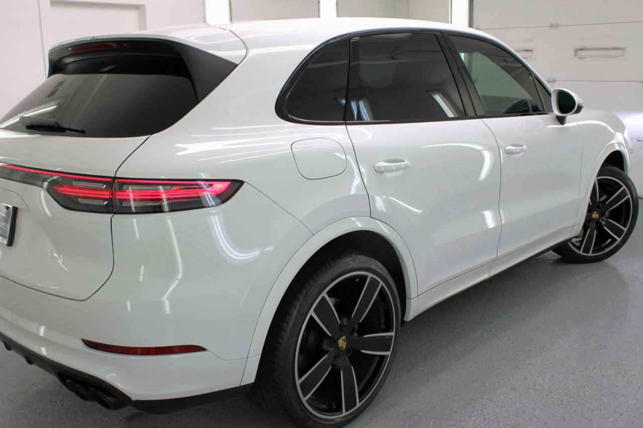 Used 2021 Porsche Cayenne image 15