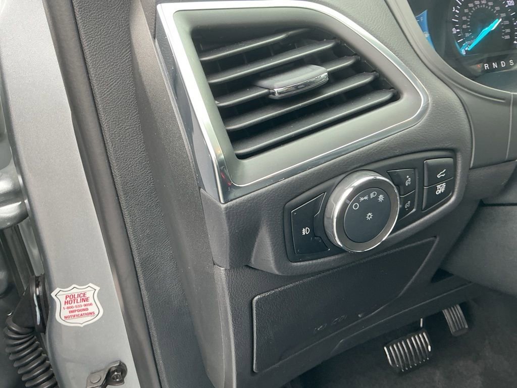 Used 2024 Ford Edge Titanium image 12