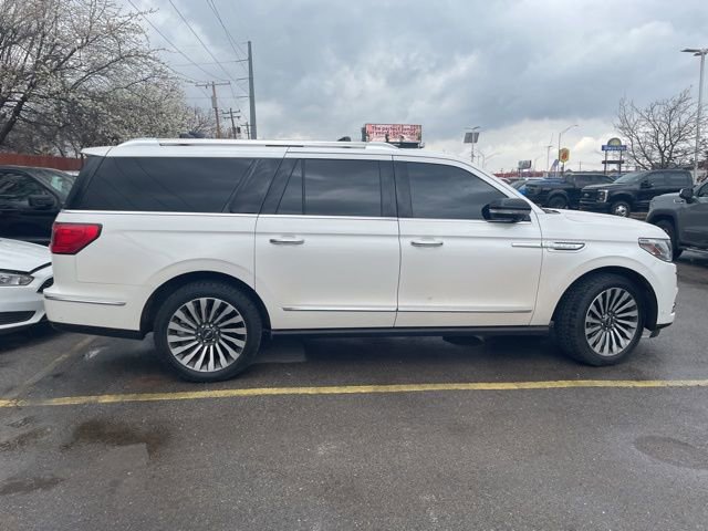 Used 2019 Lincoln Navigator L Reserve w/ Cargo Package image 6