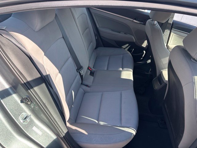 Used 2017 Hyundai Elantra SE FWD image 7