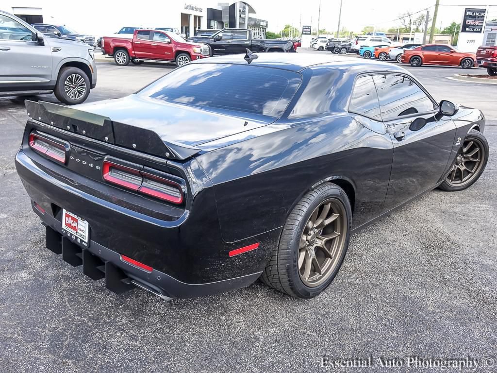 Used 2023 Dodge Challenger R/T Scat Pack RWD image 9