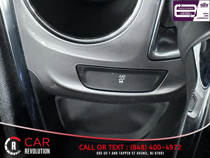 Used 2022 Chevrolet Malibu LT image 35