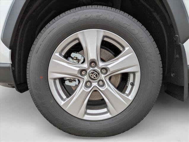 New 2025 Toyota RAV4 XLE w/ Convenience Package image 10