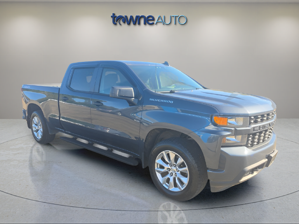 Used 2021 Chevrolet Silverado 1500 Custom AWD/4WD image 3