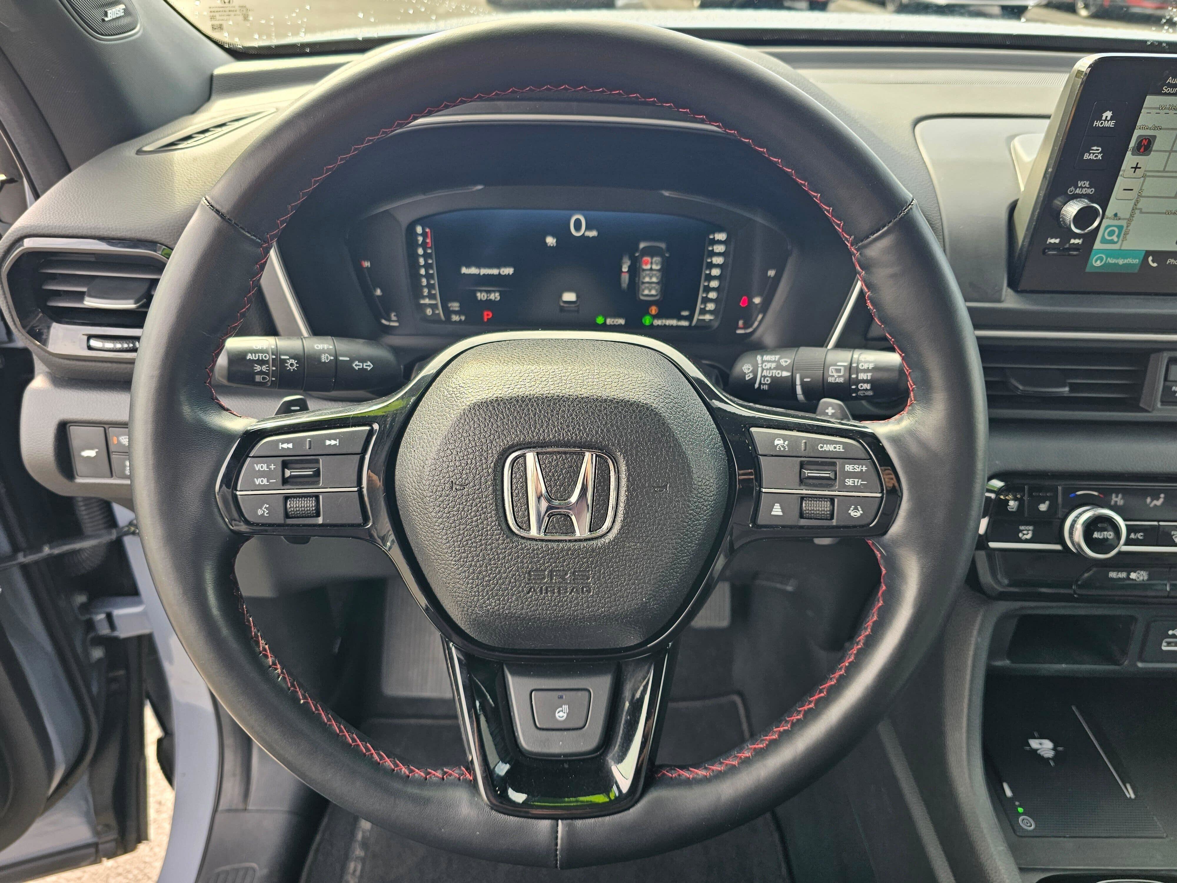 Used 2025 Honda Pilot Black Edition image 22