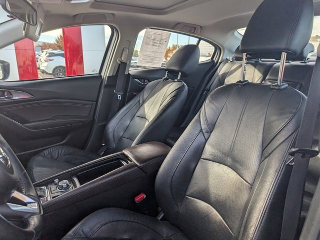 Used 2018 MAZDA MAZDA3 Grand Touring image 6