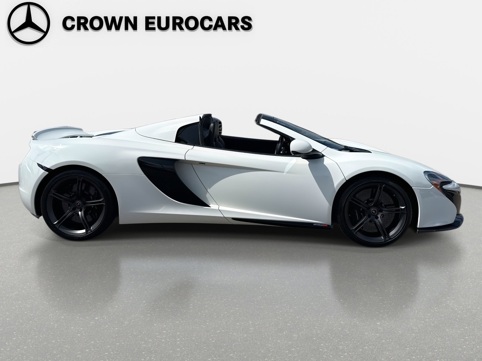 Used 2015 McLaren 650S Spider image 6