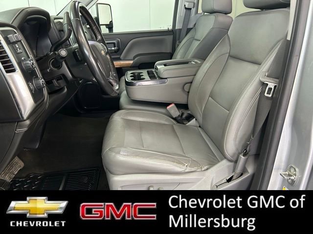 Used 2018 Chevrolet Silverado 1500 LTZ w/ Max Trailering Package image 19