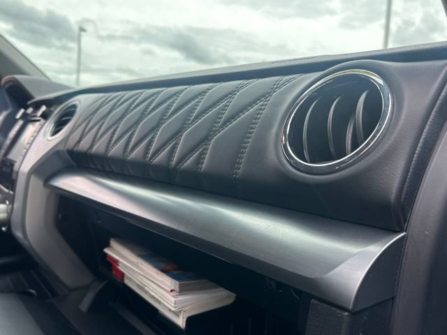 Used 2019 Toyota Tundra Platinum AWD/4WD image 40