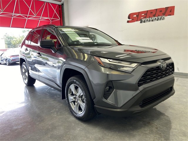 Used 2025 Toyota RAV4 LE image 11