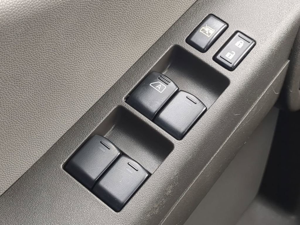 Used 2013 Nissan Xterra S w/ Value Package image 20