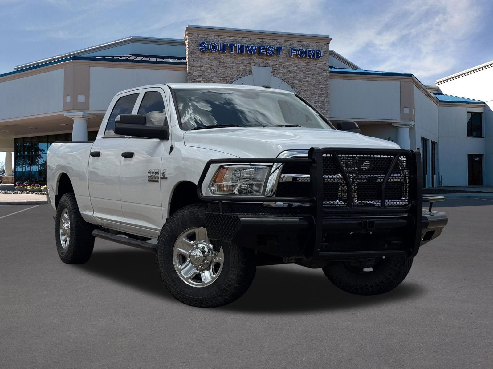 Used 2018 RAM 2500 Tradesman w/ Chrome Appearance Group