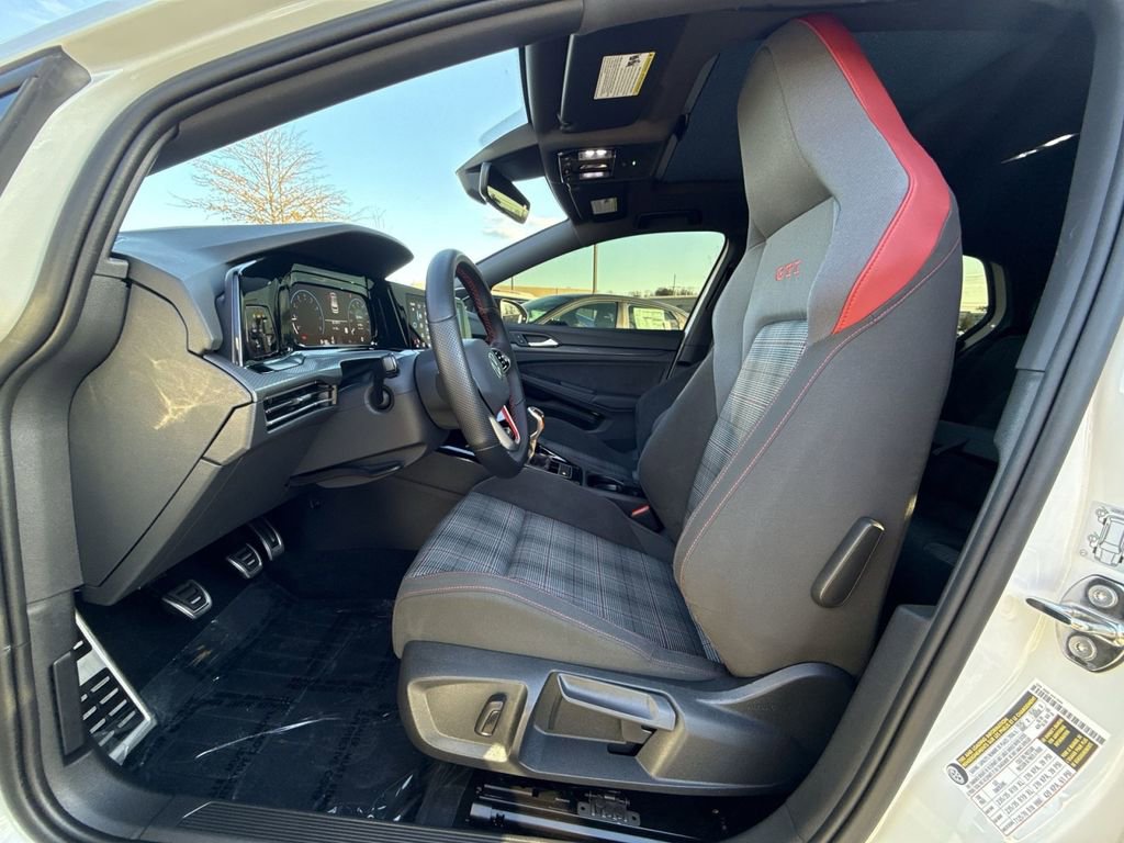 Used 2024 Volkswagen GTI SE image 13