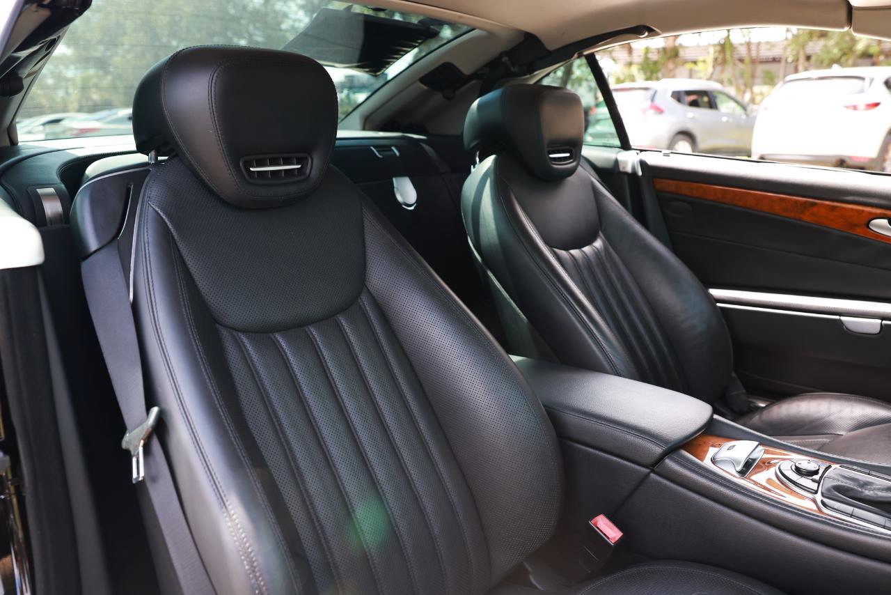 Used 2009 Mercedes-Benz SL 550 w/ Premium I Pkg image 16
