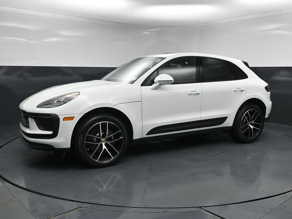 New 2026 Porsche Macan AWD/4WD image 1