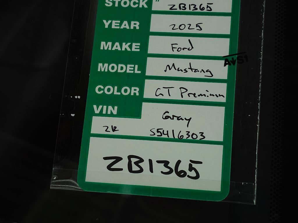 Used 2025 Ford Mustang GT Premium RWD image 36