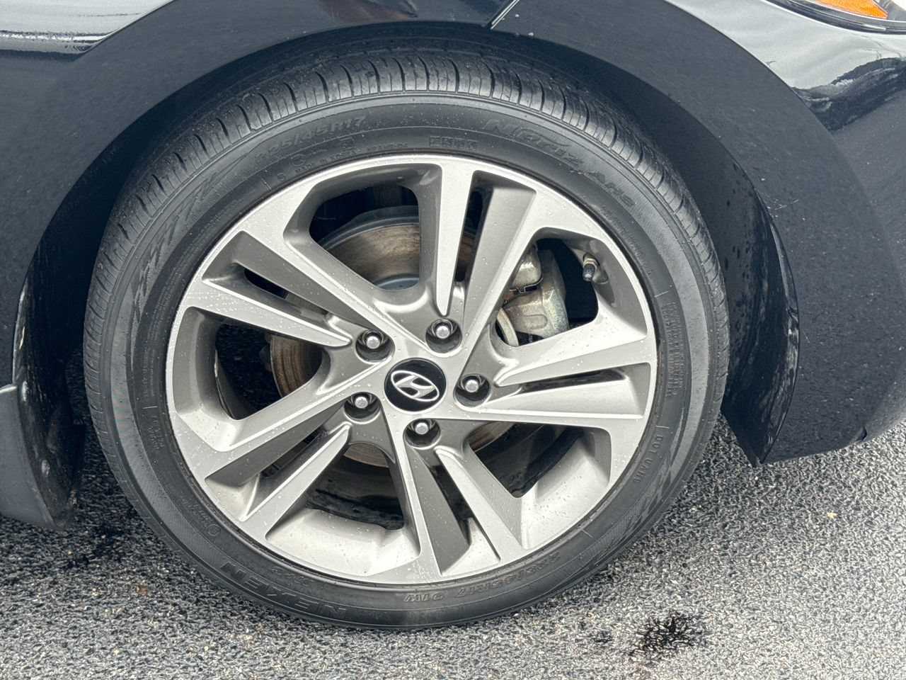 Used 2018 Hyundai Elantra Limited w/ Limited Ultimate Package 02 FWD image 9