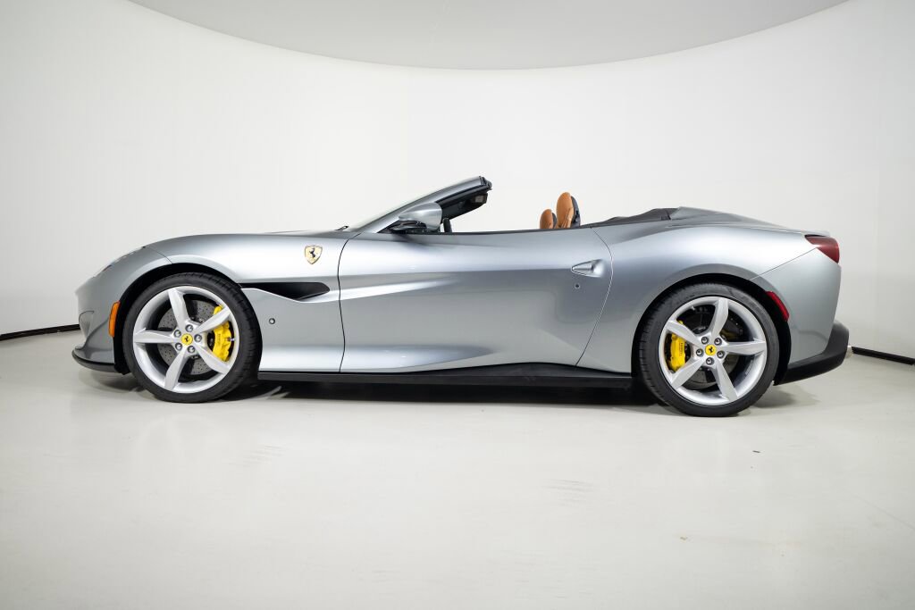 Used 2019 Ferrari Portofino image 15