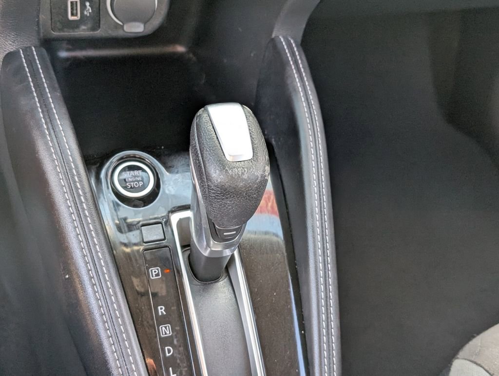 Used 2019 Nissan Kicks SR FWD image 22