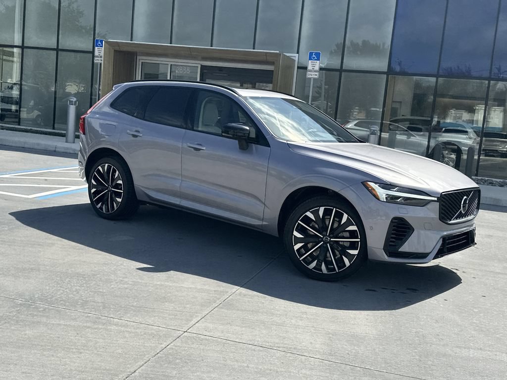 New 2026 Volvo XC60 T8 Ultra w/ Protection Package Premier AWD/4WD image 2