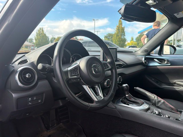 Used 2016 MAZDA MX-5 Miata Grand Touring RWD image 11