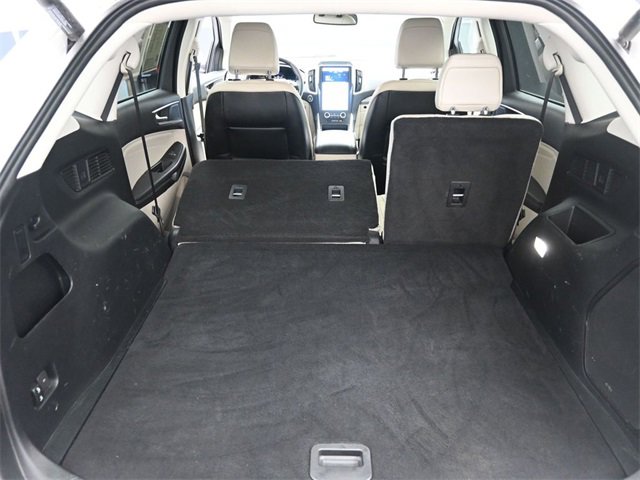 Used 2021 Ford Edge Titanium image 24