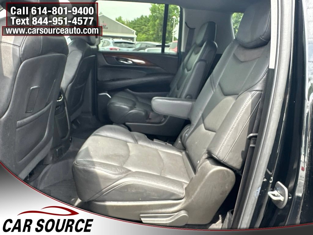 Used 2020 Cadillac Escalade ESV Luxury w/ Escalade Sport Edition AWD/4WD image 14