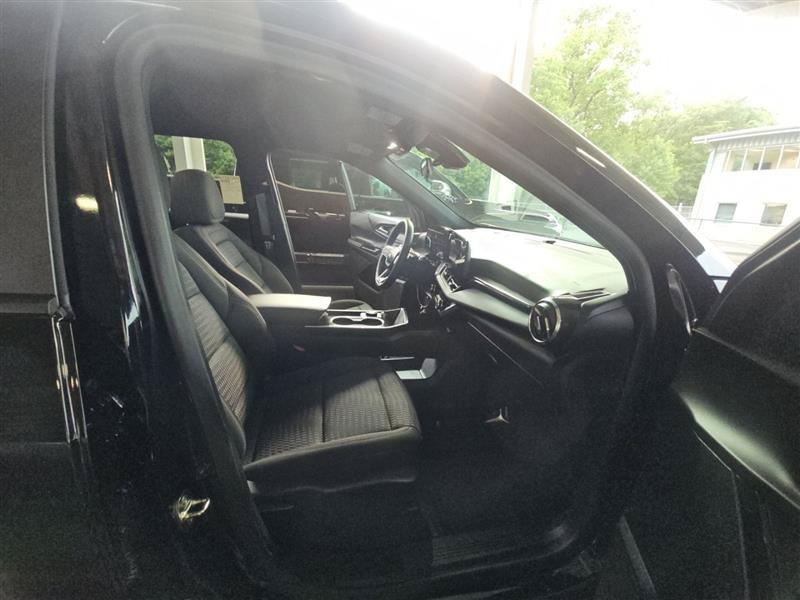 Used 2026 Chevrolet Equinox LT AWD/4WD image 7