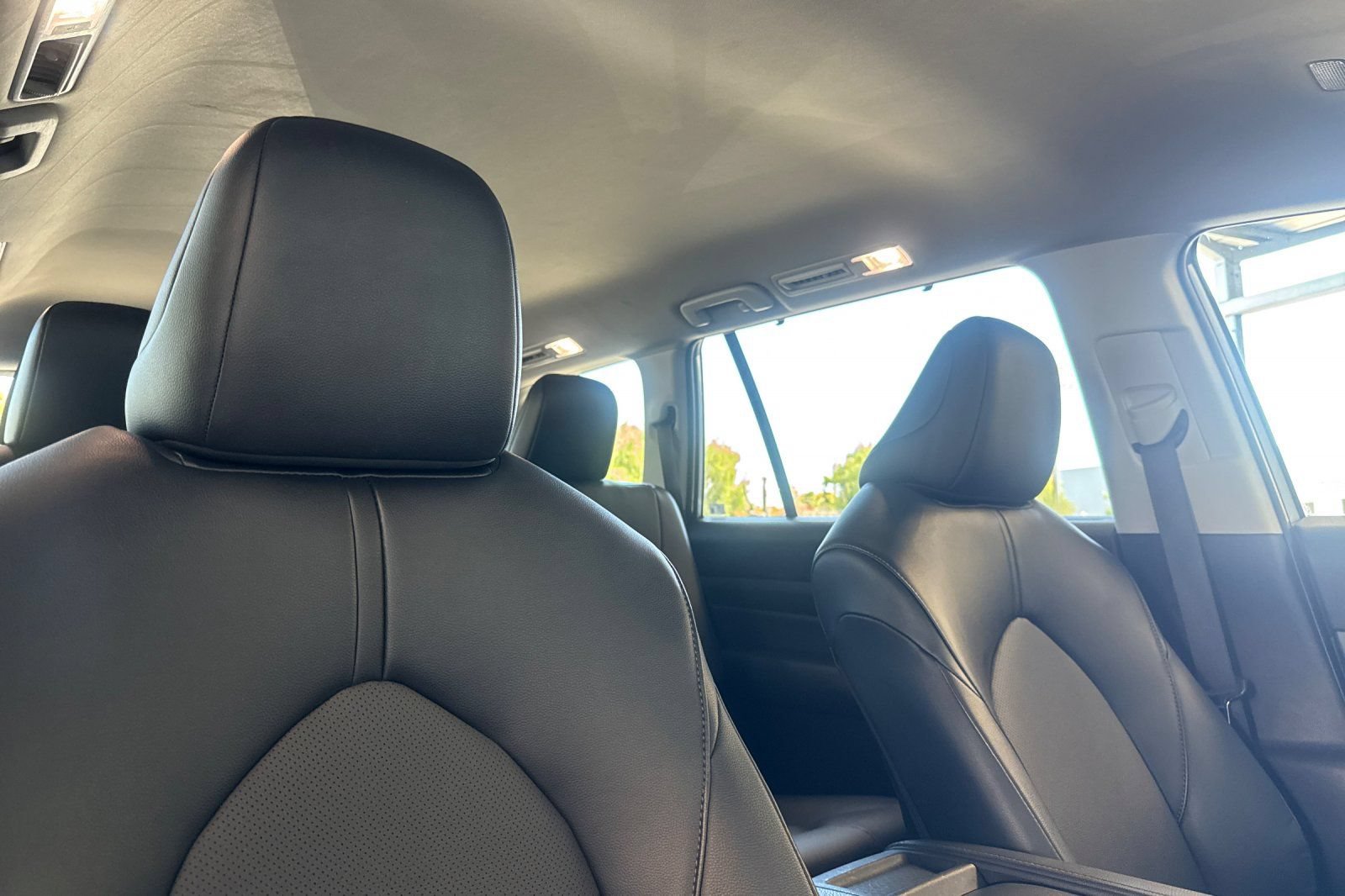 Used 2025 Toyota Grand Highlander FWD image 20