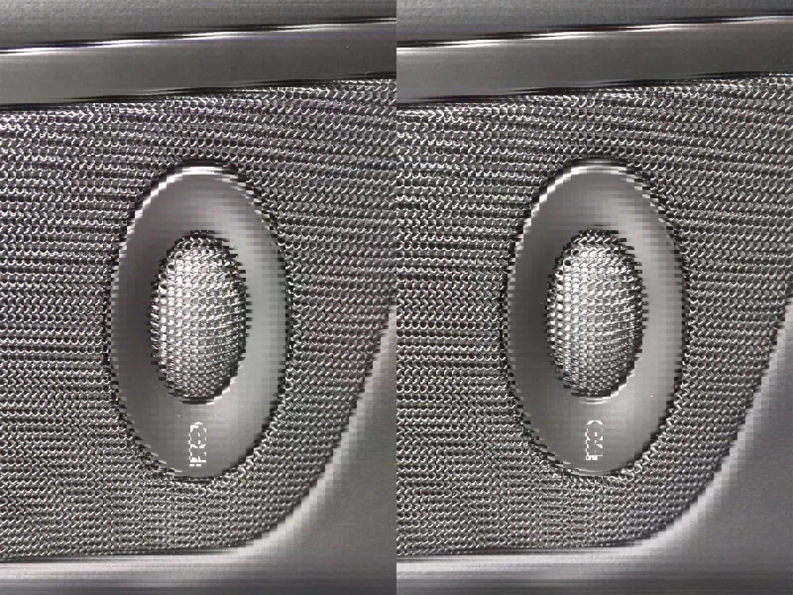 Used 2025 Lincoln Nautilus Reserve w/ Jet Appearance Package image 31