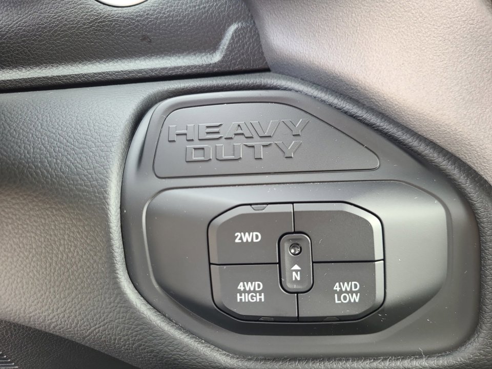 New 2025 RAM 2500 Big Horn image 34