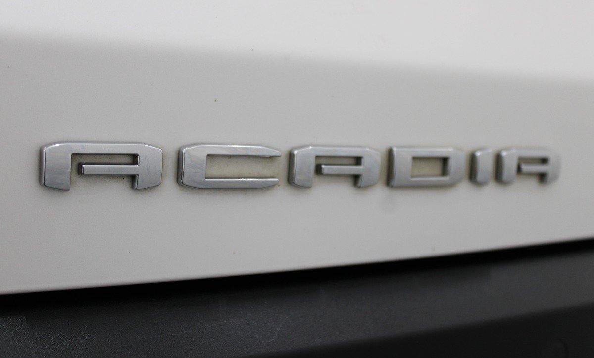 Used 2022 GMC Acadia SLT w/ LPO, Floor Liner Package FWD image 36