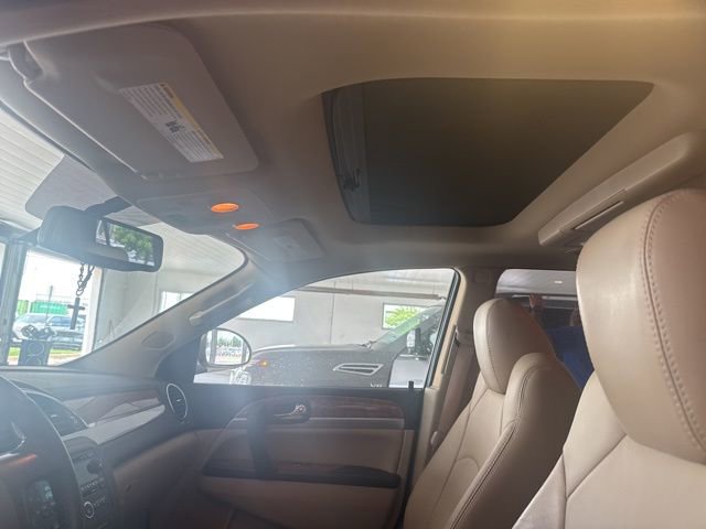 Used 2012 Buick Enclave Leather w/ LPO, Cargo Convenience Pkg image 7