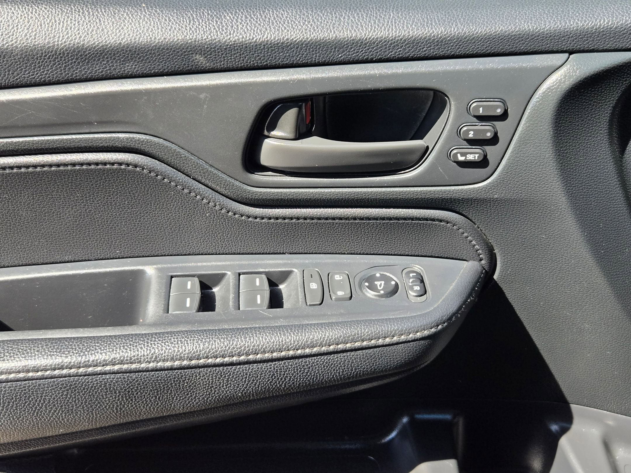 Used 2023 Honda Odyssey Sport image 11