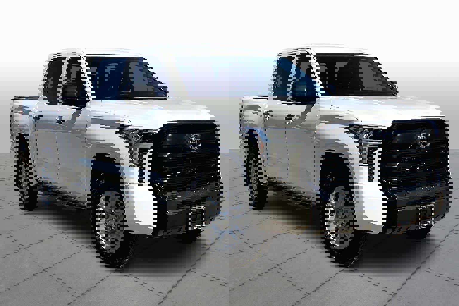 Used 2026 Toyota Tundra SR image 3