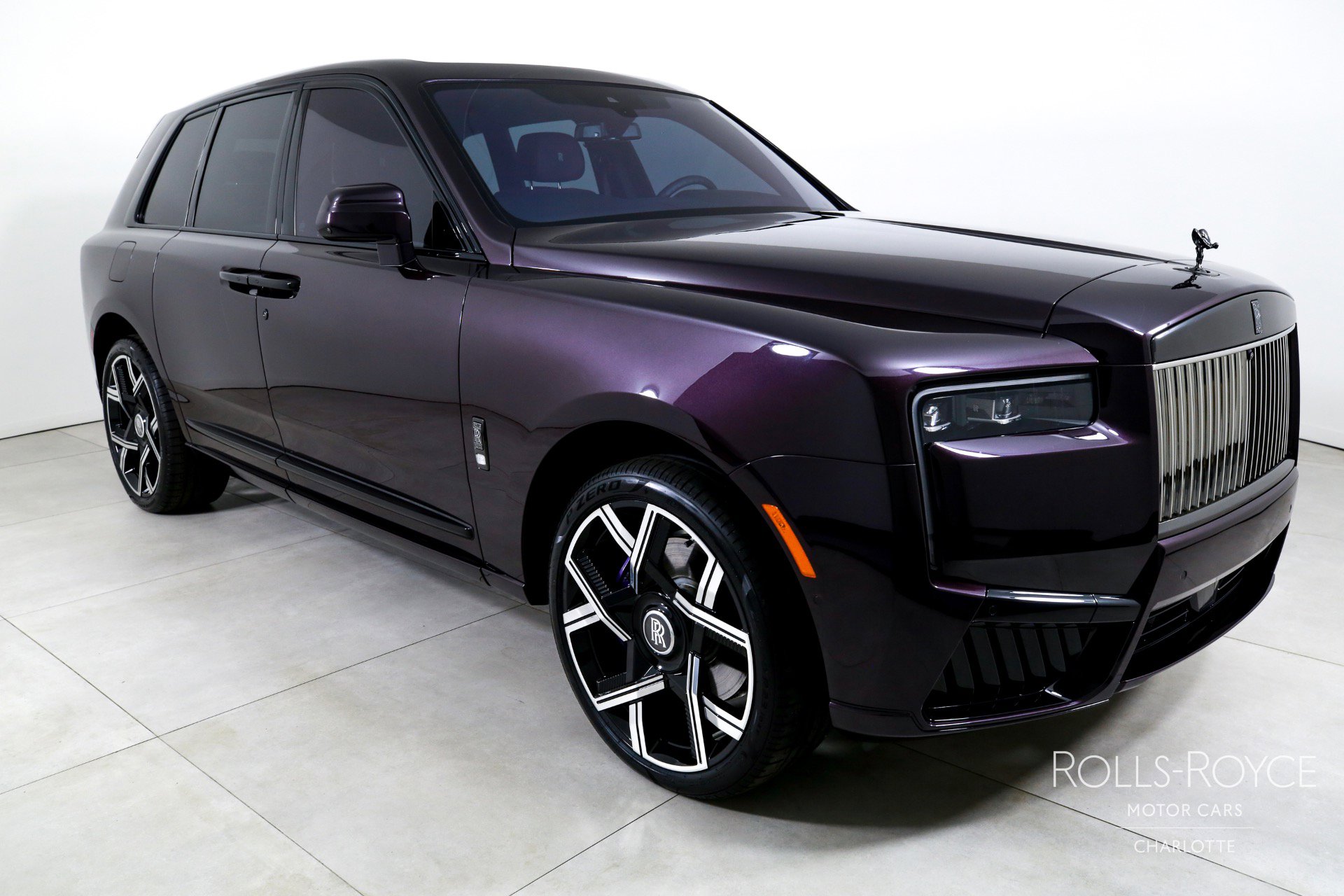 Certified 2025 Rolls-Royce Cullinan Black Badge image 6